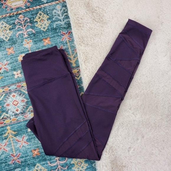 Victoria's Secret Pants - Victoria’s Secret Sport Purple Legging XS